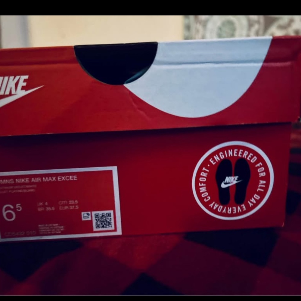 NWT NIKE AIR MAX SIZE 6.5 - Picture 6 of 7